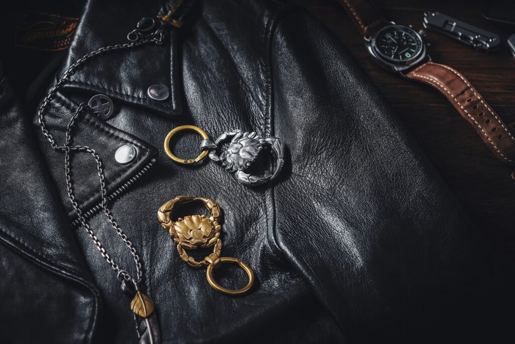 革ジャンと小物